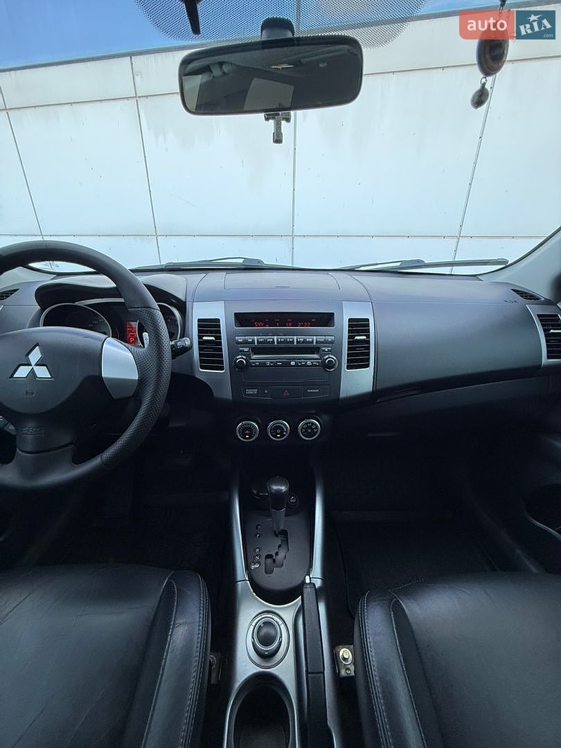 Mitsubishi Outlander XL 2007 VIN JMBXLCW6W7Z001202 фото оголошення 9 з 35