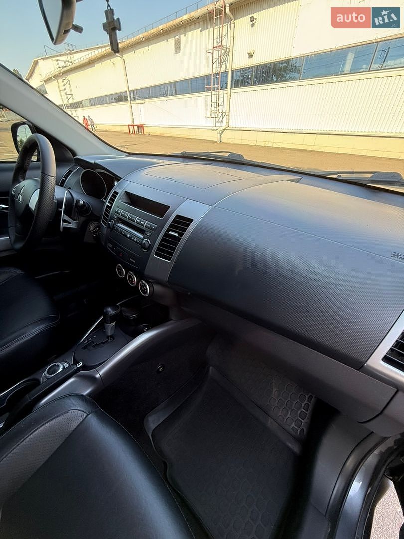 Mitsubishi Outlander XL 2007 VIN JMBXLCW6W7Z001202 фото оголошення 15 з 35