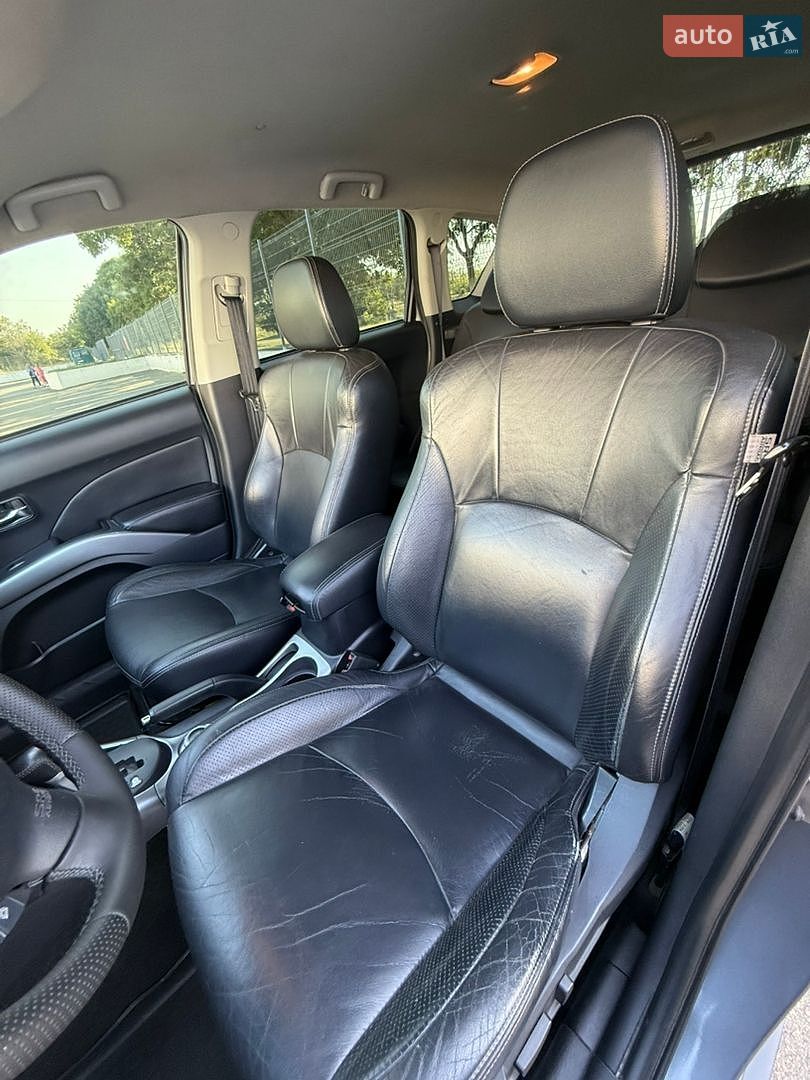 Mitsubishi Outlander XL 2007 VIN JMBXLCW6W7Z001202 фото оголошення 19 з 35