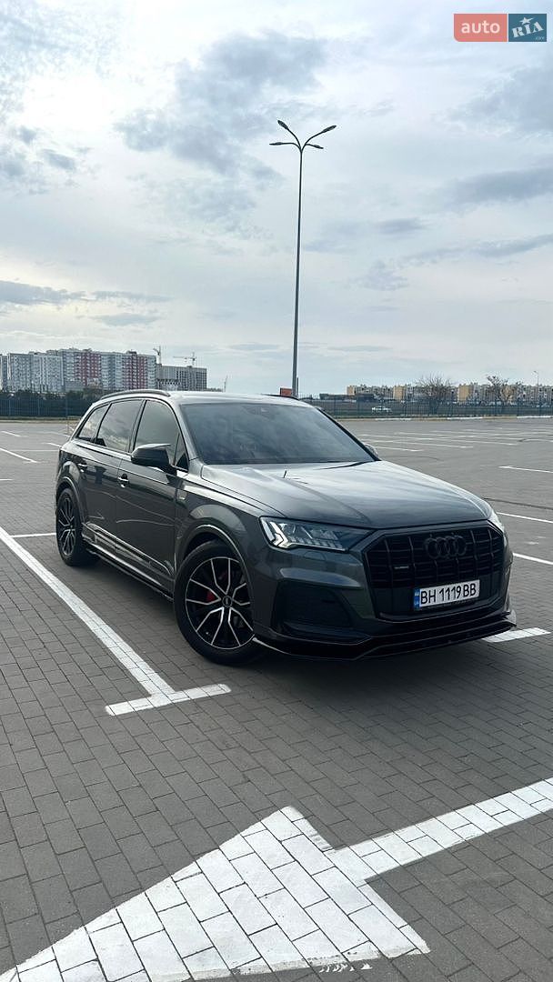 Audi Q7 2020 VIN WAUZZZ4M5MD014700 фото оголошення 2 з 97