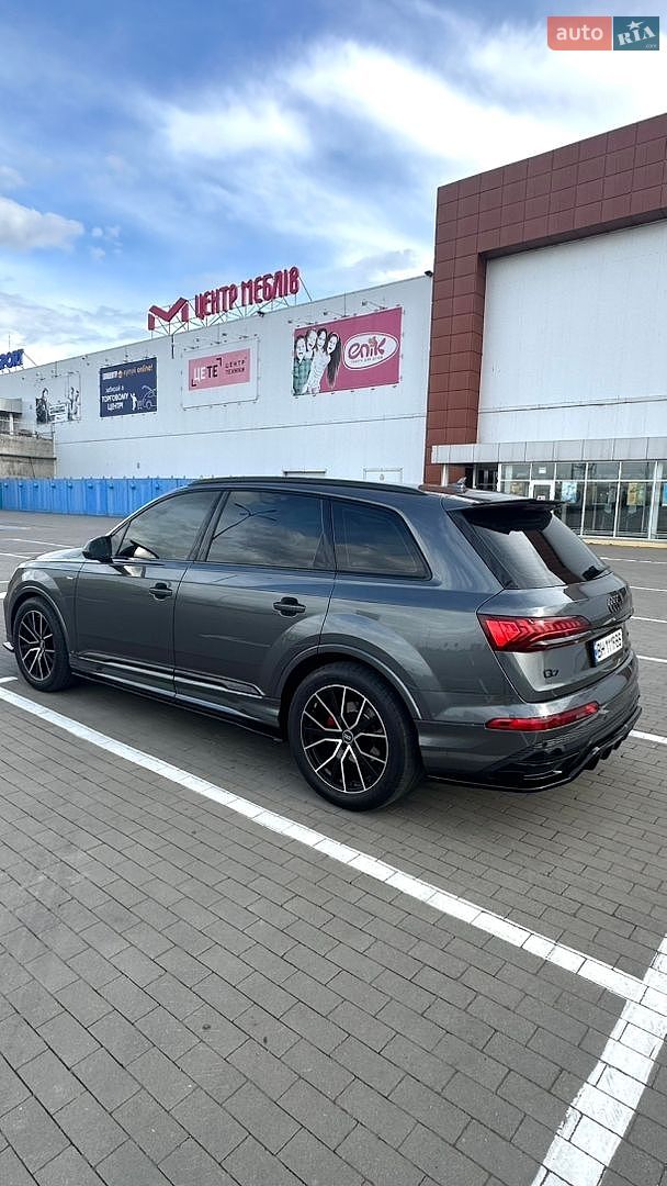 Audi Q7 2020 VIN WAUZZZ4M5MD014700 фото оголошення 19 з 97