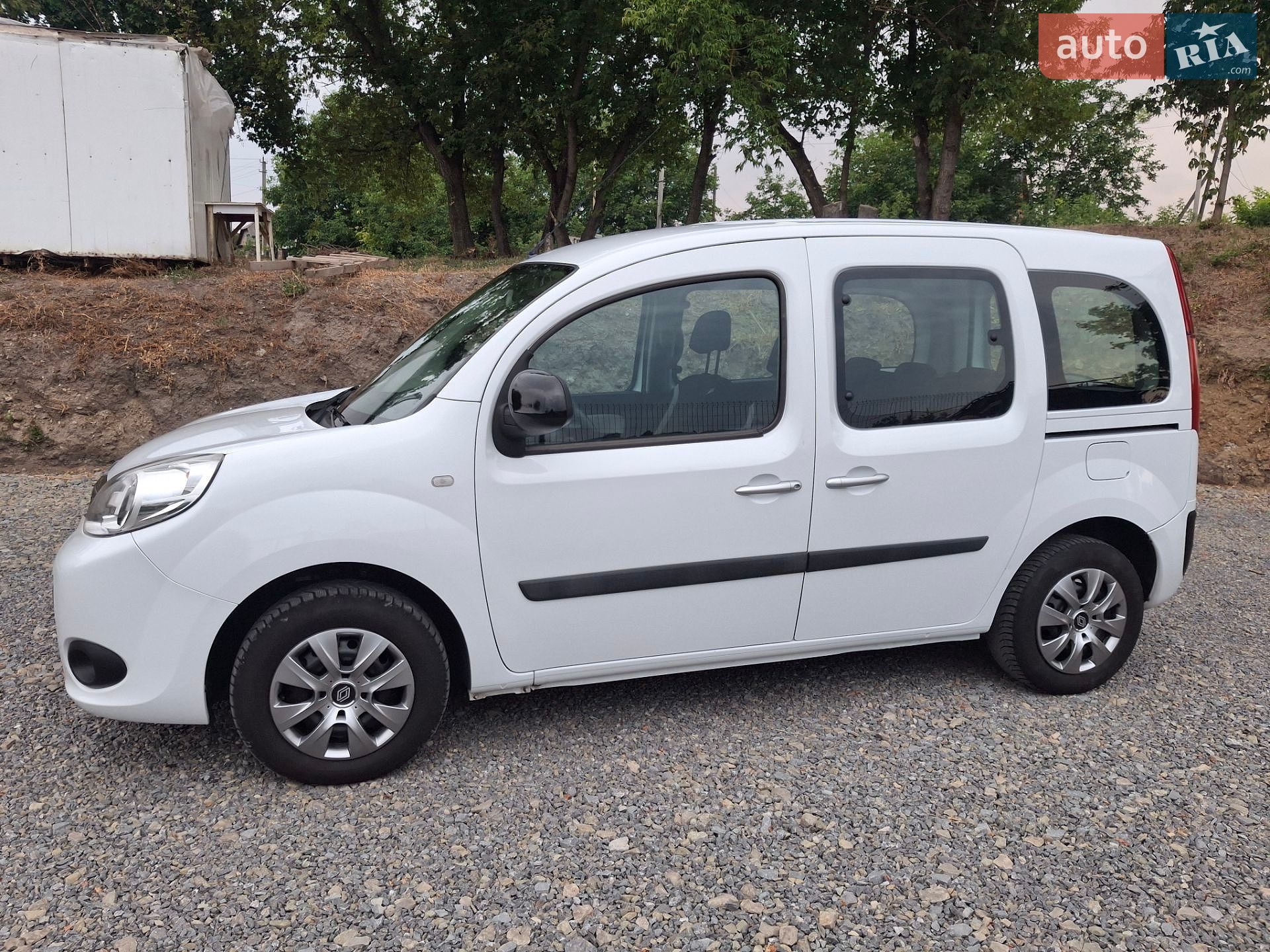 Renault Kangoo 2015 VIN VF1KW41B153905893 фото оголошення 3 з 37