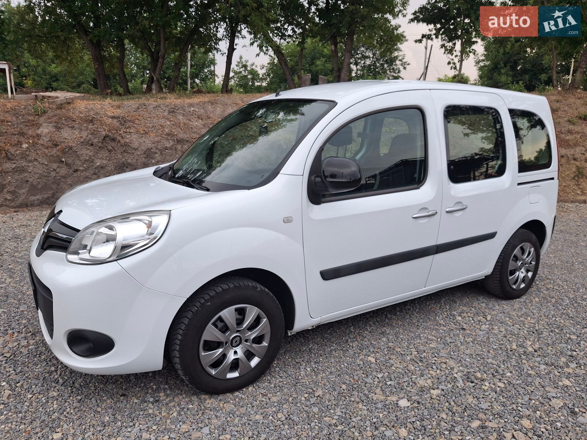 Renault Kangoo 2015 VIN VF1KW41B153905893 фото оголошення 13 з 37