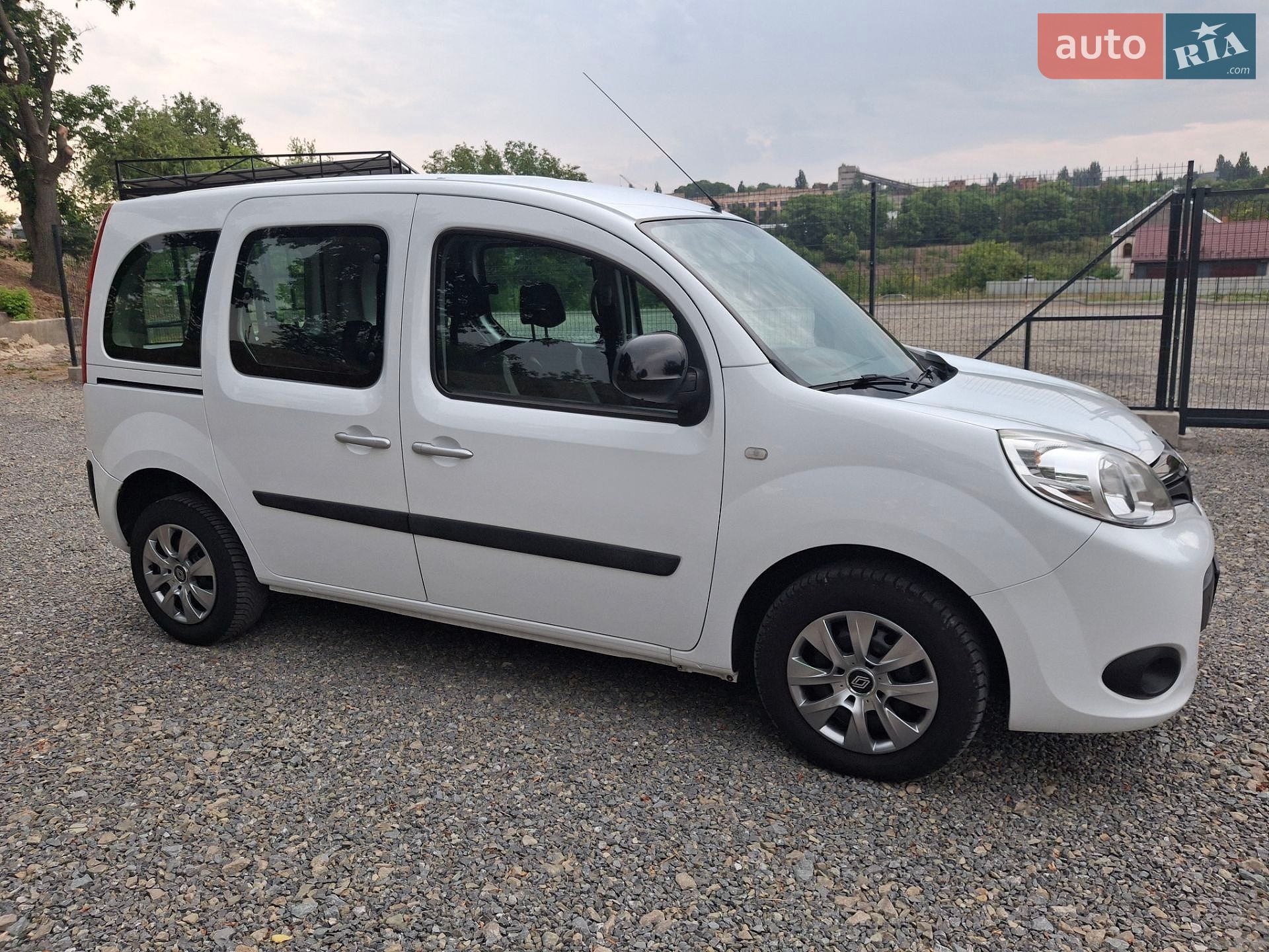 Renault Kangoo 2015 VIN VF1KW41B153905893 фото оголошення 17 з 37
