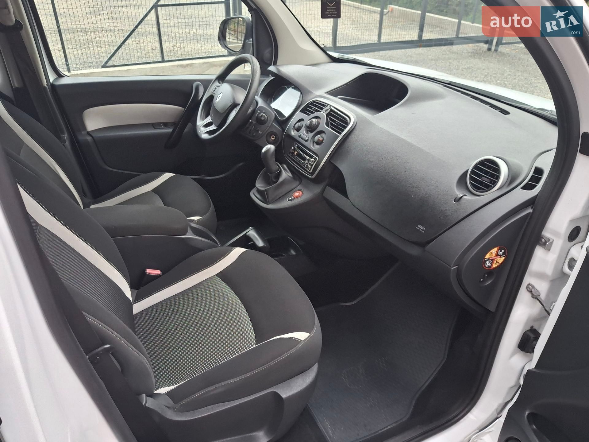 Renault Kangoo 2015 VIN VF1KW41B153905893 фото оголошення 23 з 37