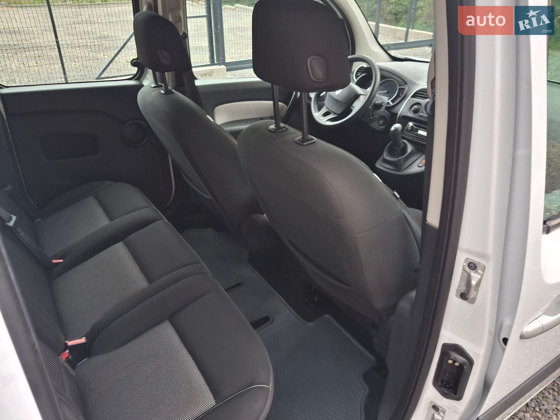 Renault Kangoo 2015 VIN VF1KW41B153905893 фото оголошення 25 з 37
