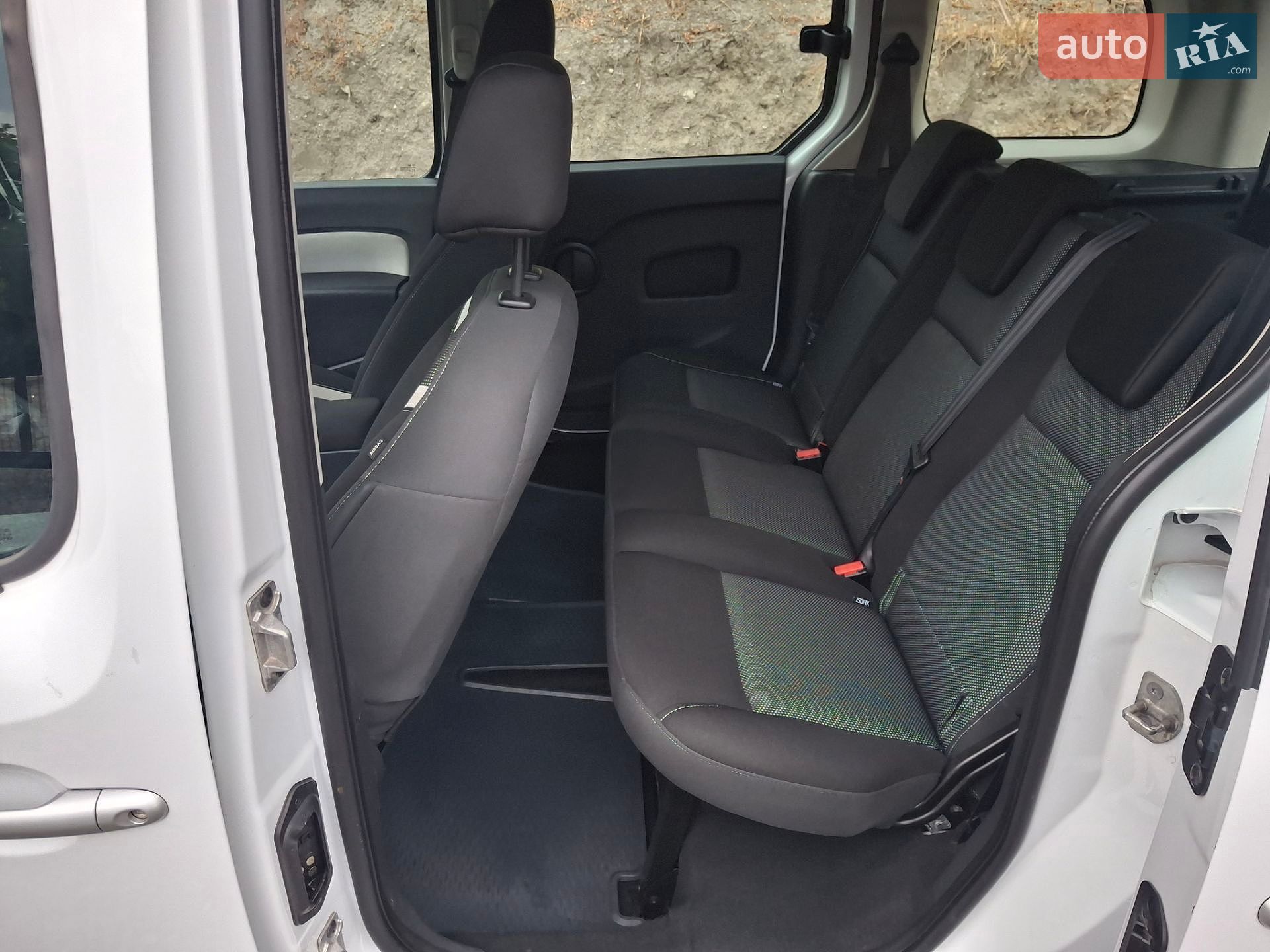 Renault Kangoo 2015 VIN VF1KW41B153905893 фото оголошення 32 з 37