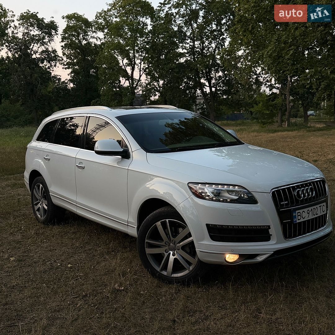 Audi Q7 2013 VIN WA1VMAFE8ED001510 фото оголошення 3 з 26