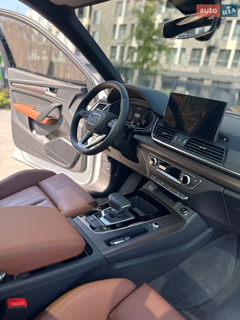 Audi Q5 2025 VIN WA1G2AFY9S2065779 фото оголошення 8 з 20