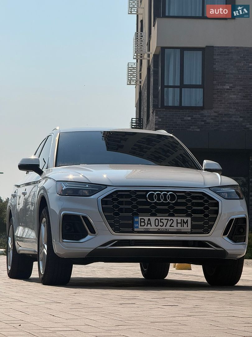 Audi Q5 2025 VIN WA1G2AFY9S2065779 фото оголошення 4 з 20
