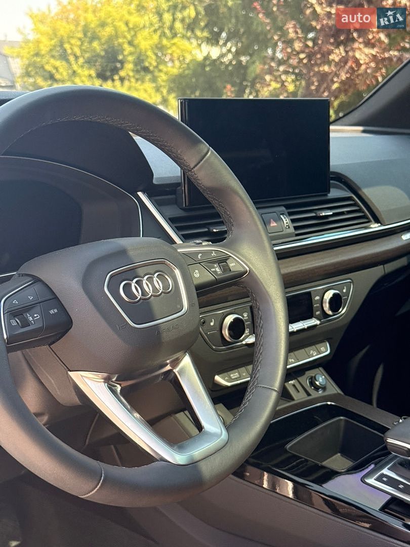 Audi Q5 2025 VIN WA1G2AFY9S2065779 фото оголошення 19 з 20