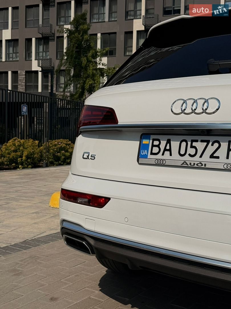 Audi Q5 2025 VIN WA1G2AFY9S2065779 фото оголошення 10 з 20
