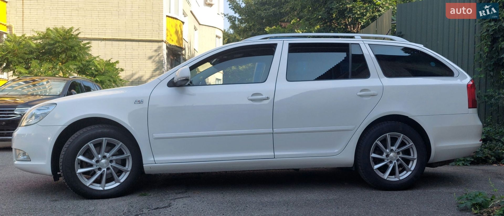 Skoda Octavia 2011 VIN TMBKK61Z8C2007533 фото оголошення 11 з 49