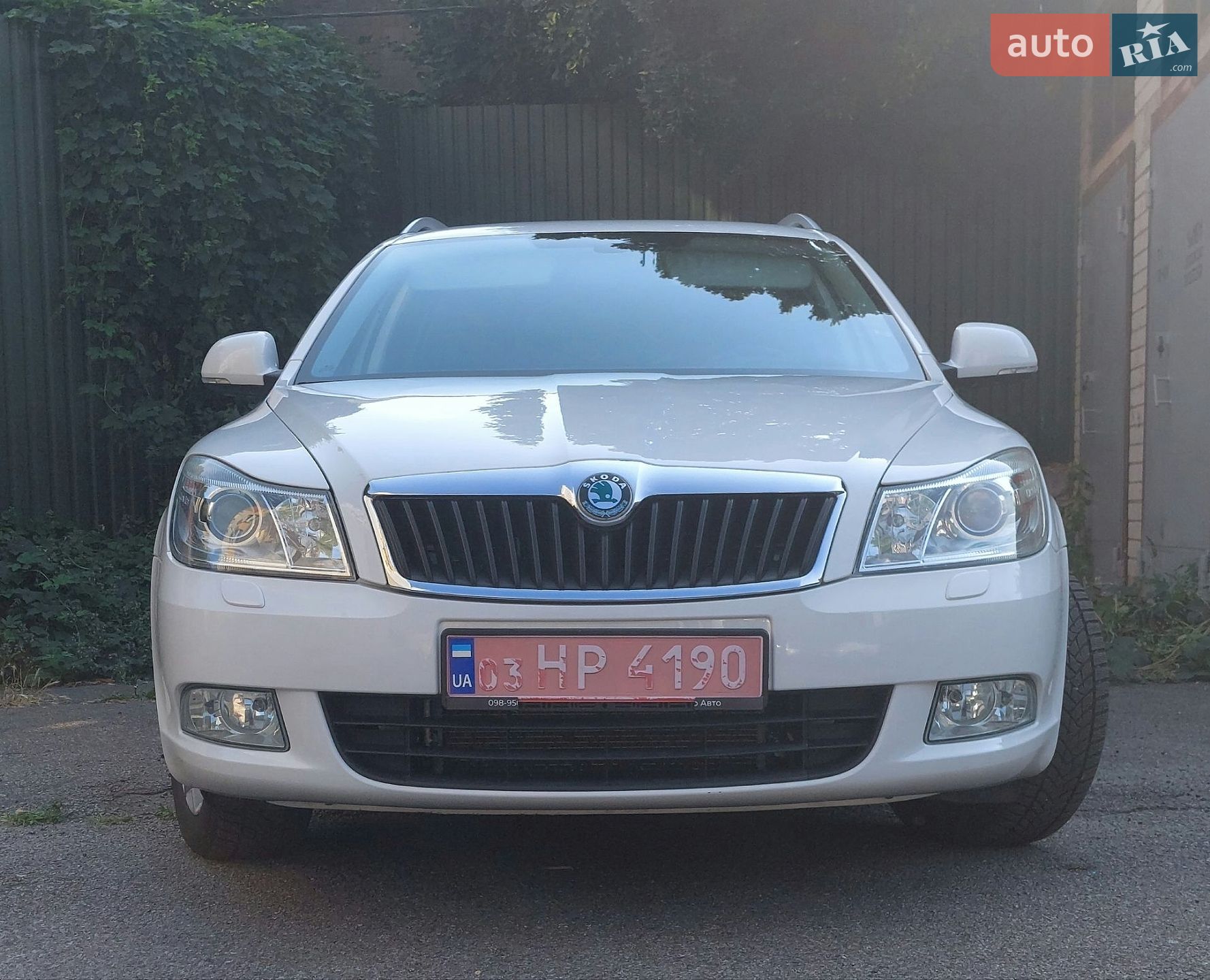 Skoda Octavia 2011 VIN TMBKK61Z8C2007533 фото оголошення 7 з 49
