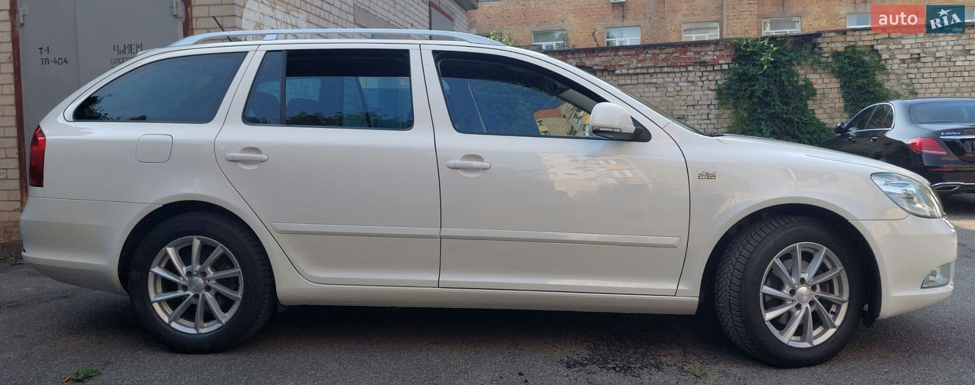 Skoda Octavia 2011 VIN TMBKK61Z8C2007533 фото оголошення 21 з 49