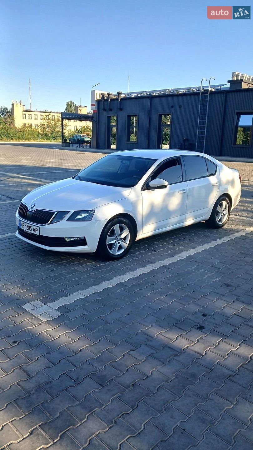 Skoda Octavia 2019 VIN TMBAG7NE9K0142332 фото оголошення 30 з 38