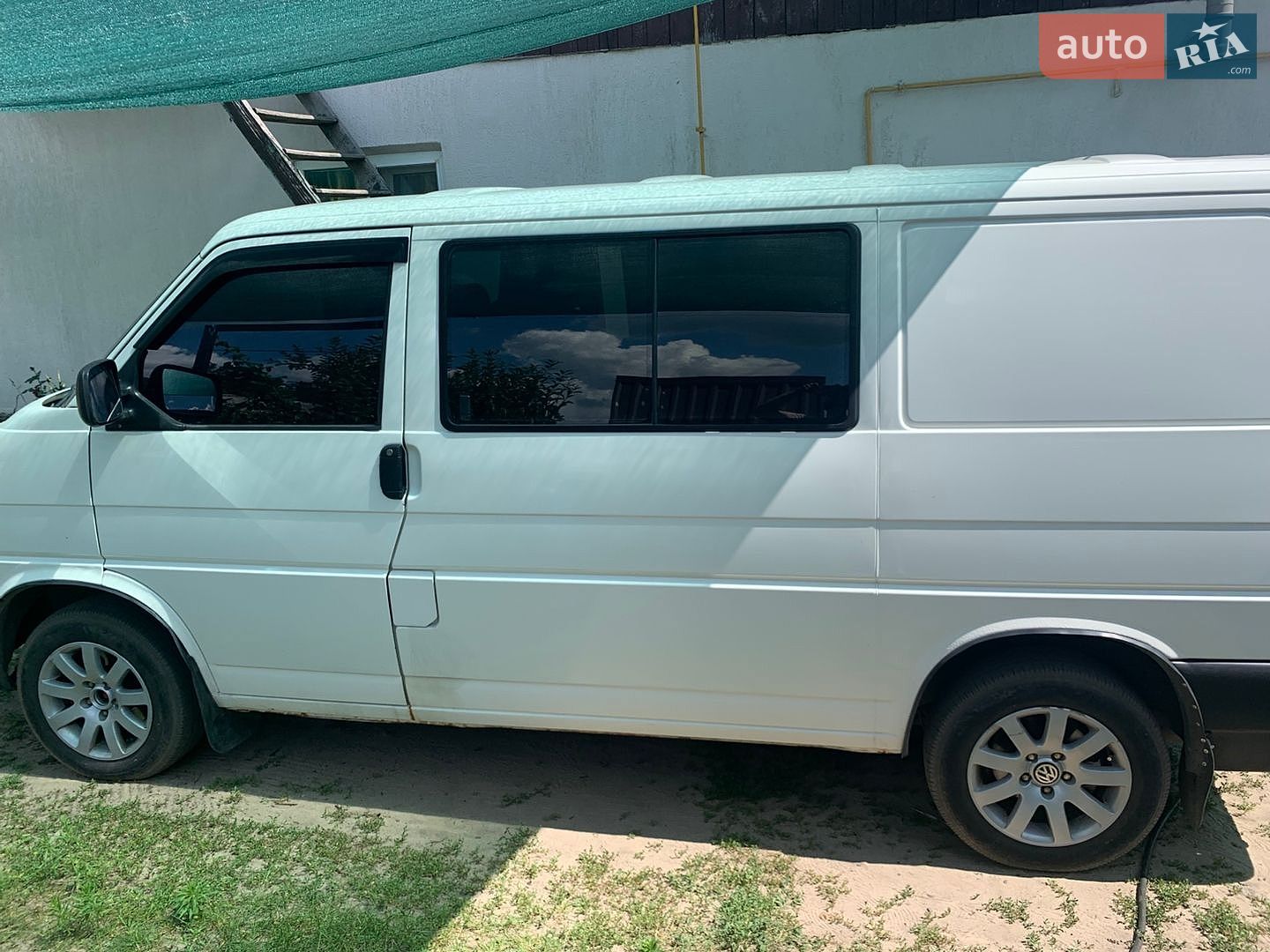 Volkswagen Transporter 1997 VIN WV1ZZZ70ZVH080849 фото оголошення 2 з 12