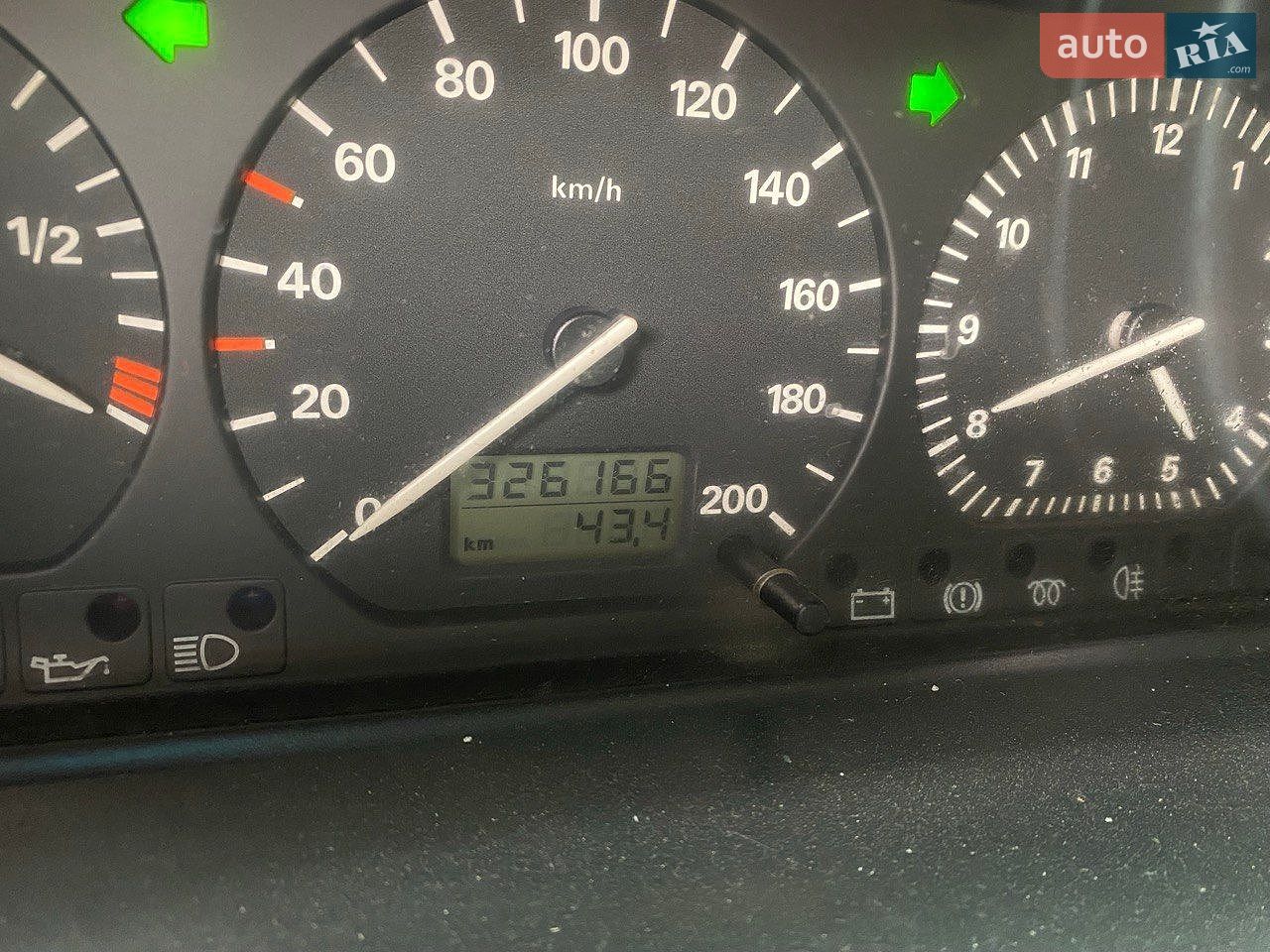 Volkswagen Transporter 1997 VIN WV1ZZZ70ZVH080849 фото оголошення 12 з 12