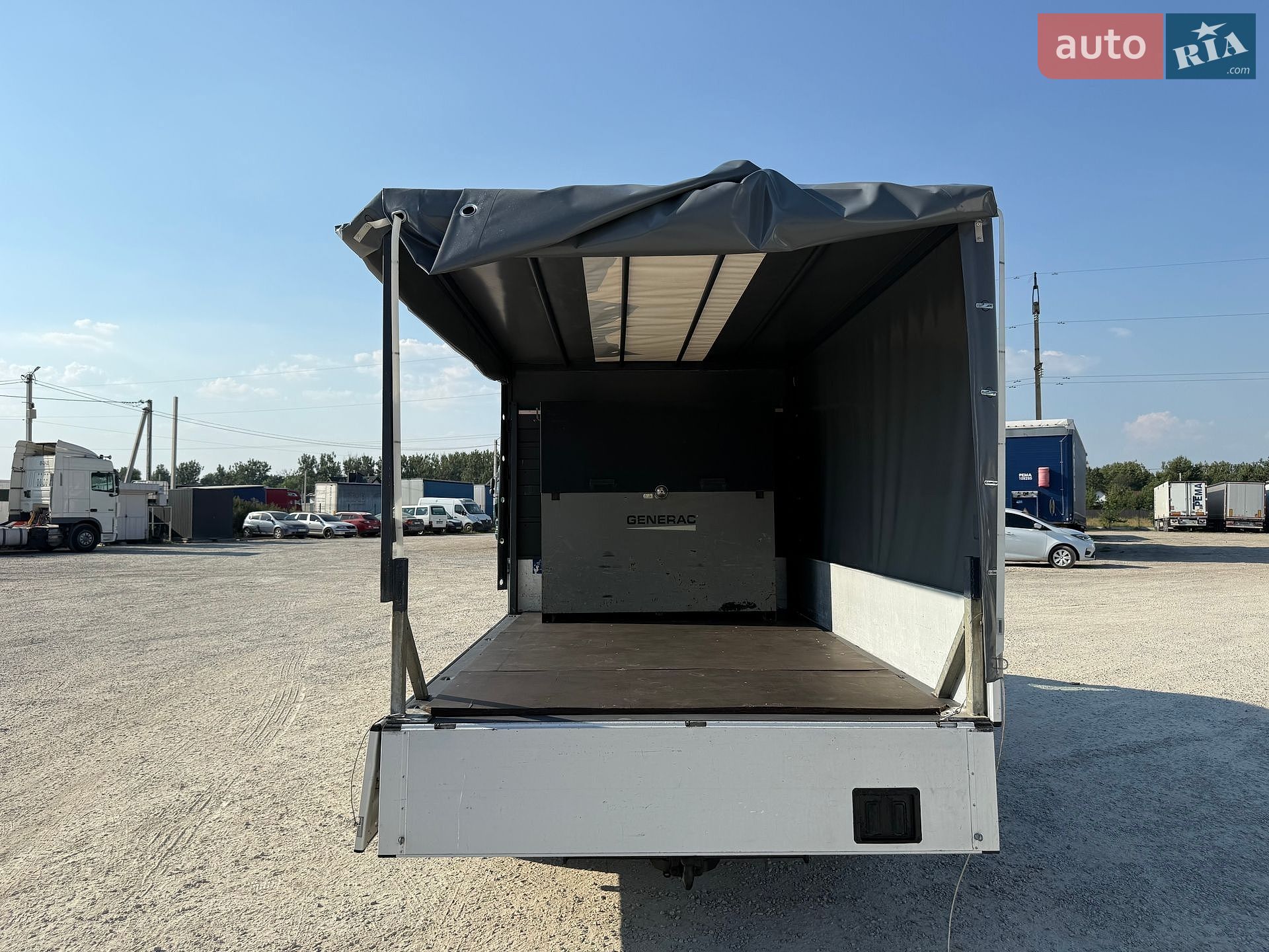 Mercedes-Benz Sprinter 2017 VIN WDB9062351N726914 фото оголошення 18 з 41