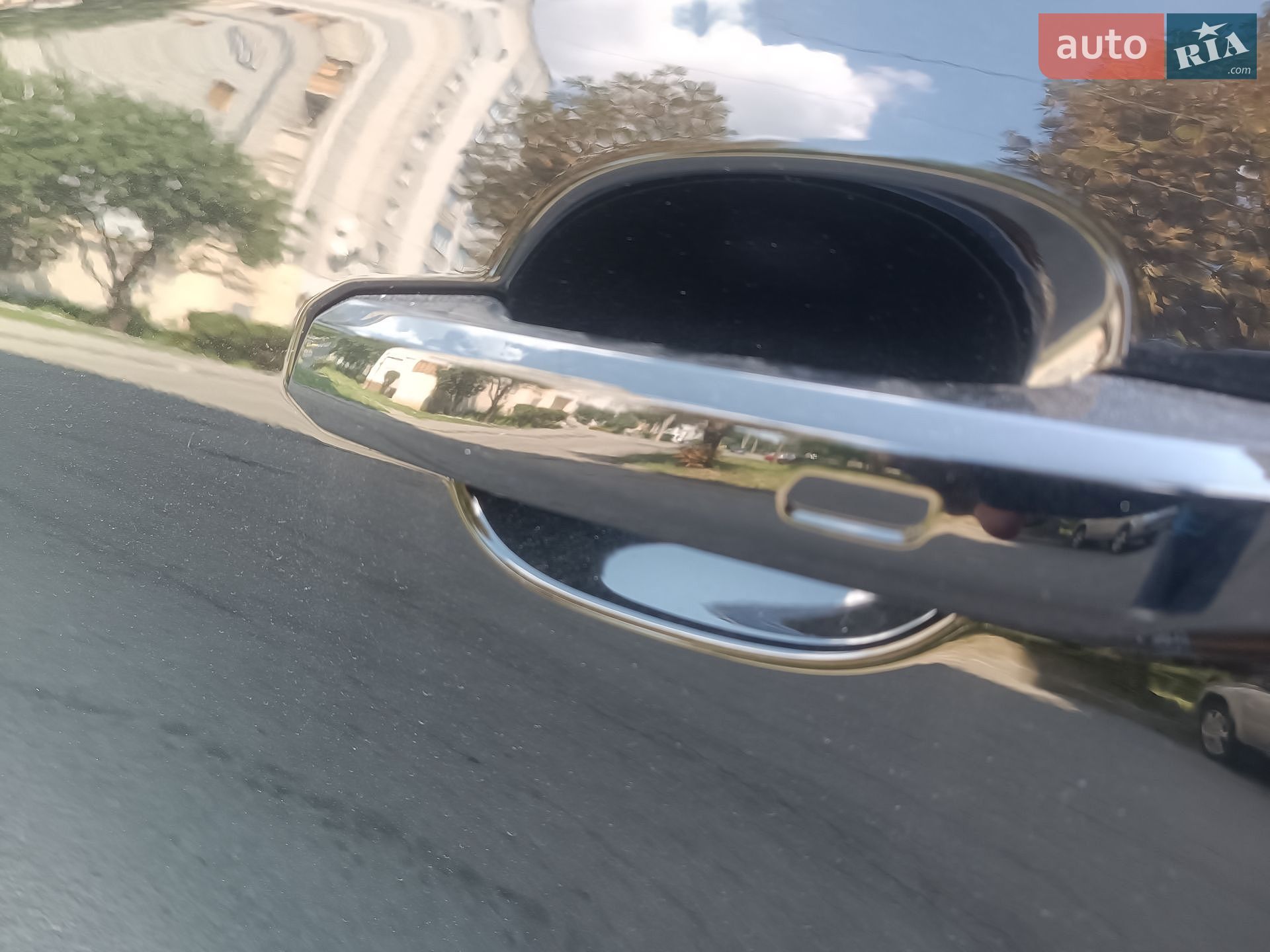 Audi Q5 2019 VIN WA1ANAFYXL2026584 фото оголошення 16 з 33