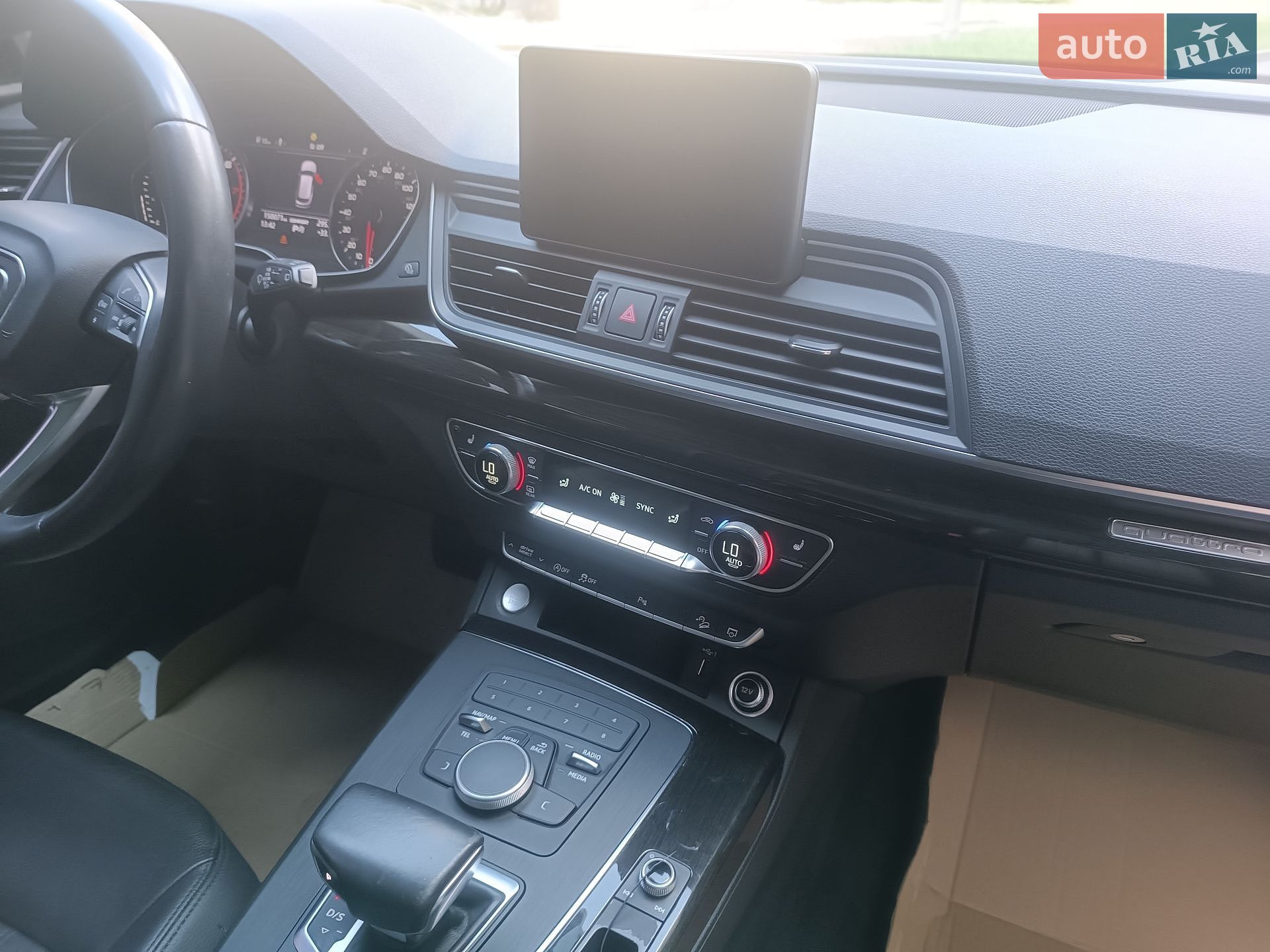 Audi Q5 2019 VIN WA1ANAFYXL2026584 фото оголошення 21 з 33