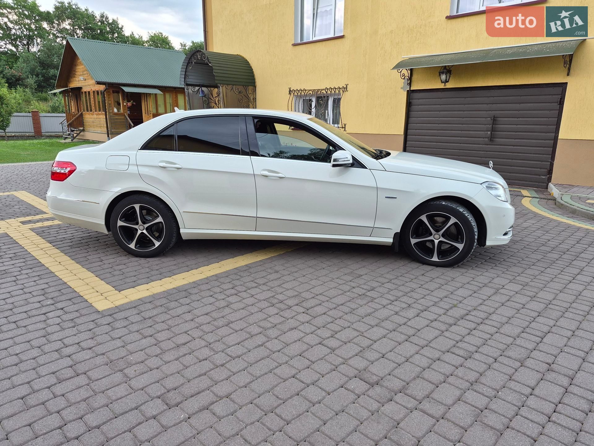 Mercedes-Benz E-Class 2012 VIN WDD2120821A626817 фото оголошення 52 з 61