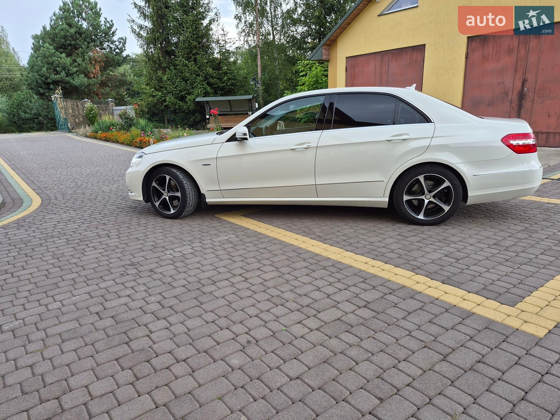 Mercedes-Benz E-Class 2012 VIN WDD2120821A626817 фото оголошення 54 з 61