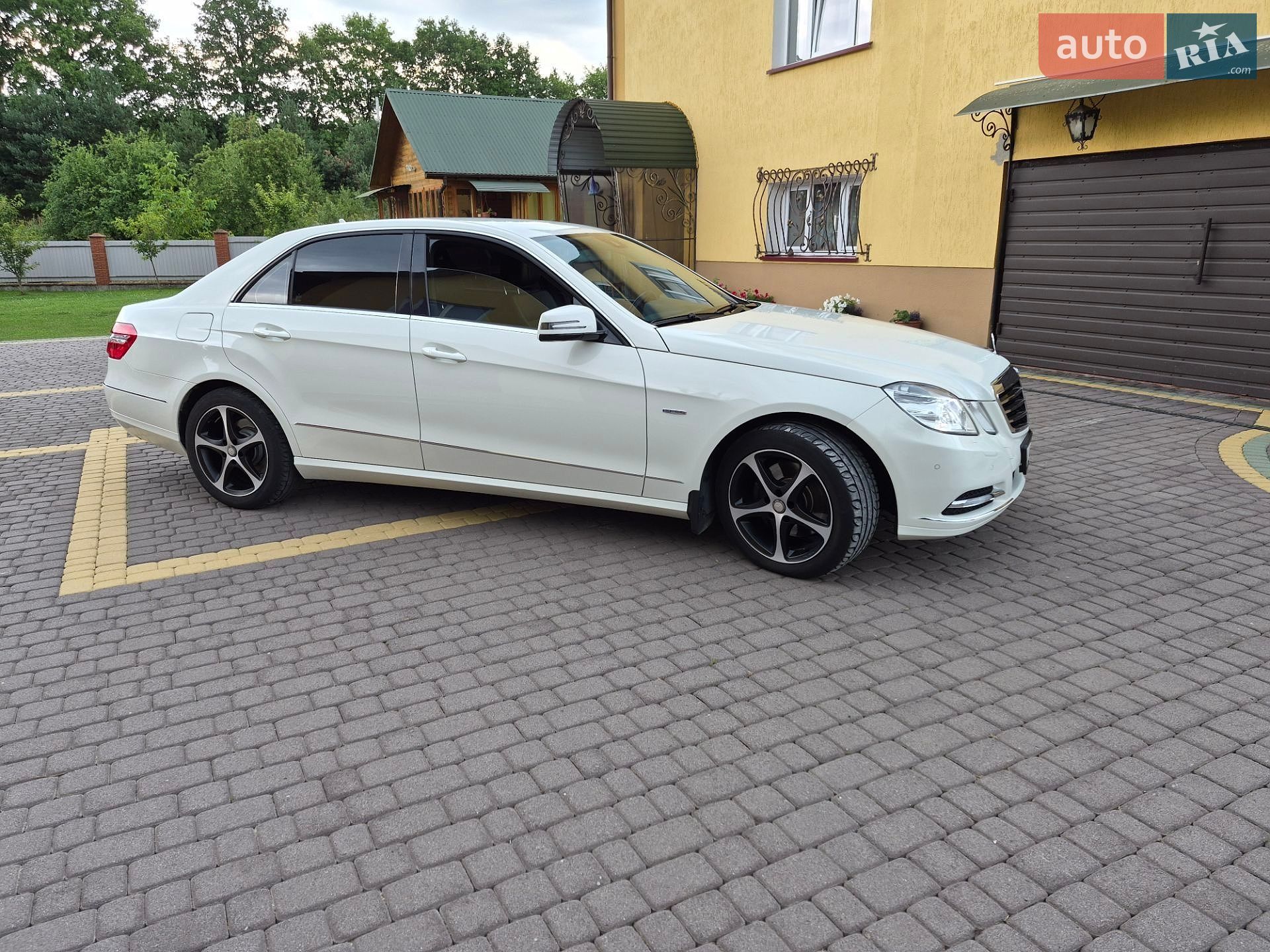 Mercedes-Benz E-Class 2012 VIN WDD2120821A626817 фото оголошення 49 з 61