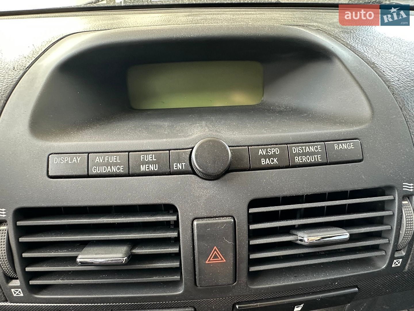 Toyota Avensis 2004 VIN SB1BR56L80E070446 фото оголошення 4 з 18