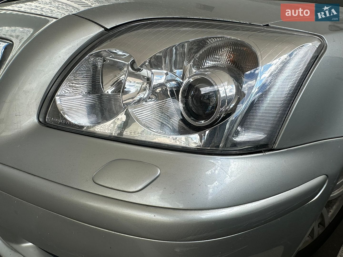 Toyota Avensis 2004 VIN SB1BR56L80E070446 фото оголошення 9 з 18