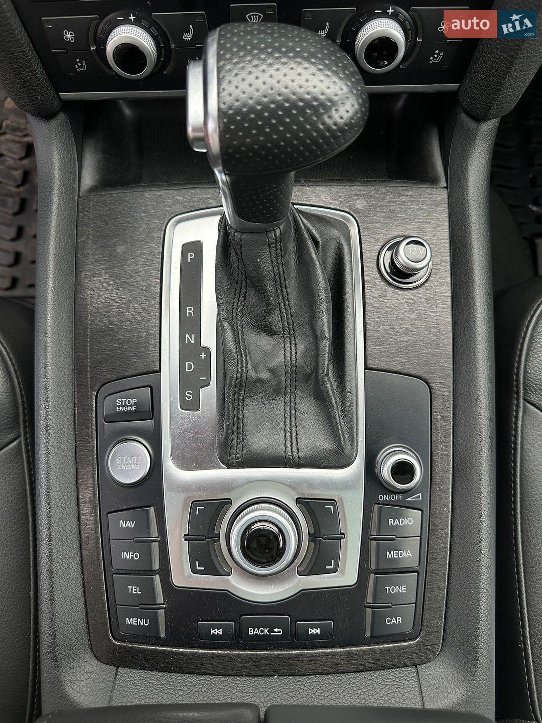 Audi Q7 2015 VIN WA1DGAFE1FD017357 фото оголошення 26 з 37