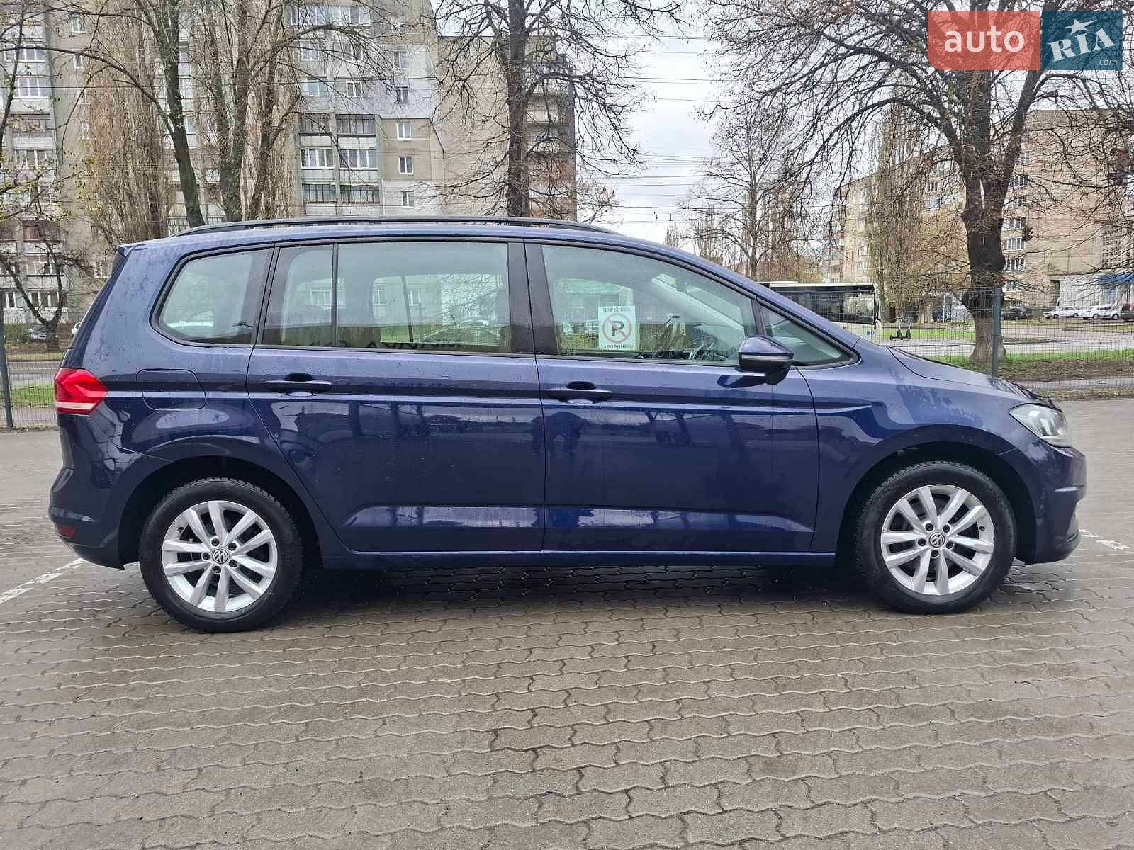 Volkswagen Touran 2017 VIN WVGZZZ1TZHW088182 фото оголошення 9 з 34