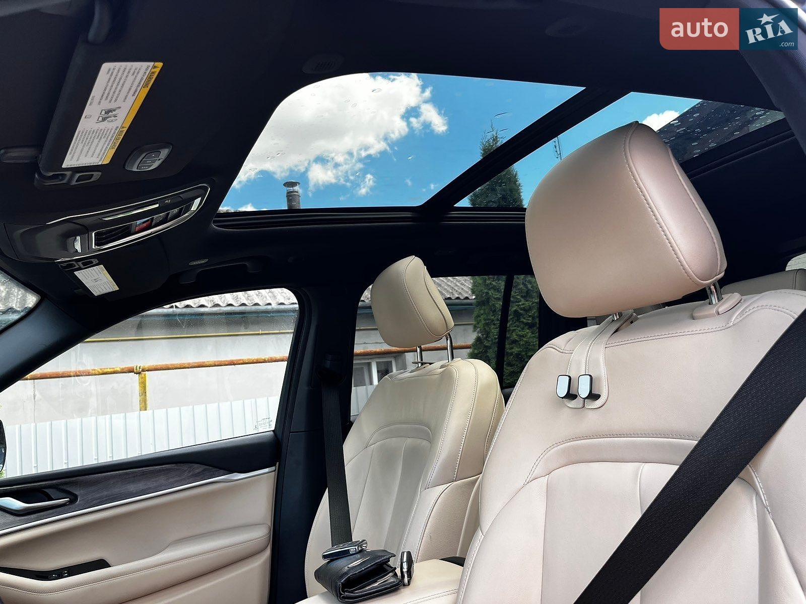 Jeep Grand Cherokee 2022 VIN 1C4RJYB67N8747883 фото оголошення 17 з 26