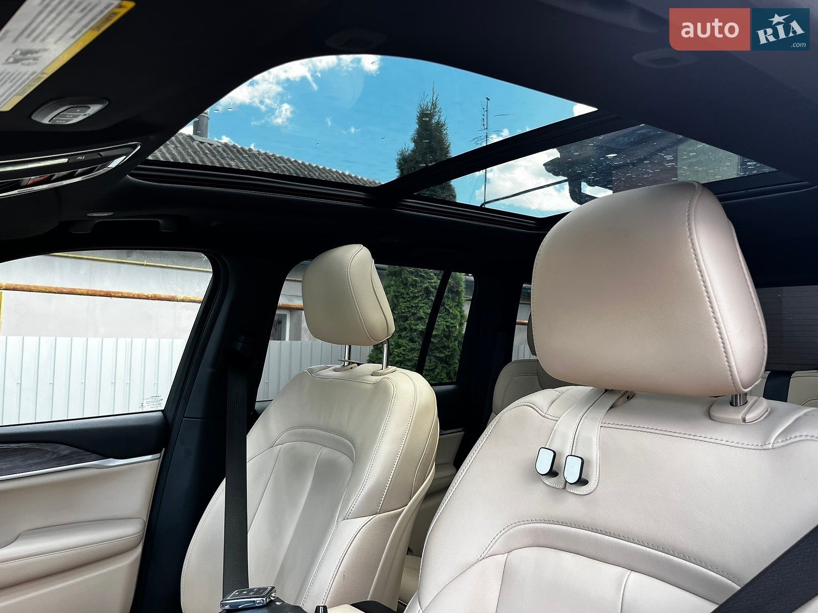 Jeep Grand Cherokee 2022 VIN 1C4RJYB67N8747883 фото оголошення 18 з 26