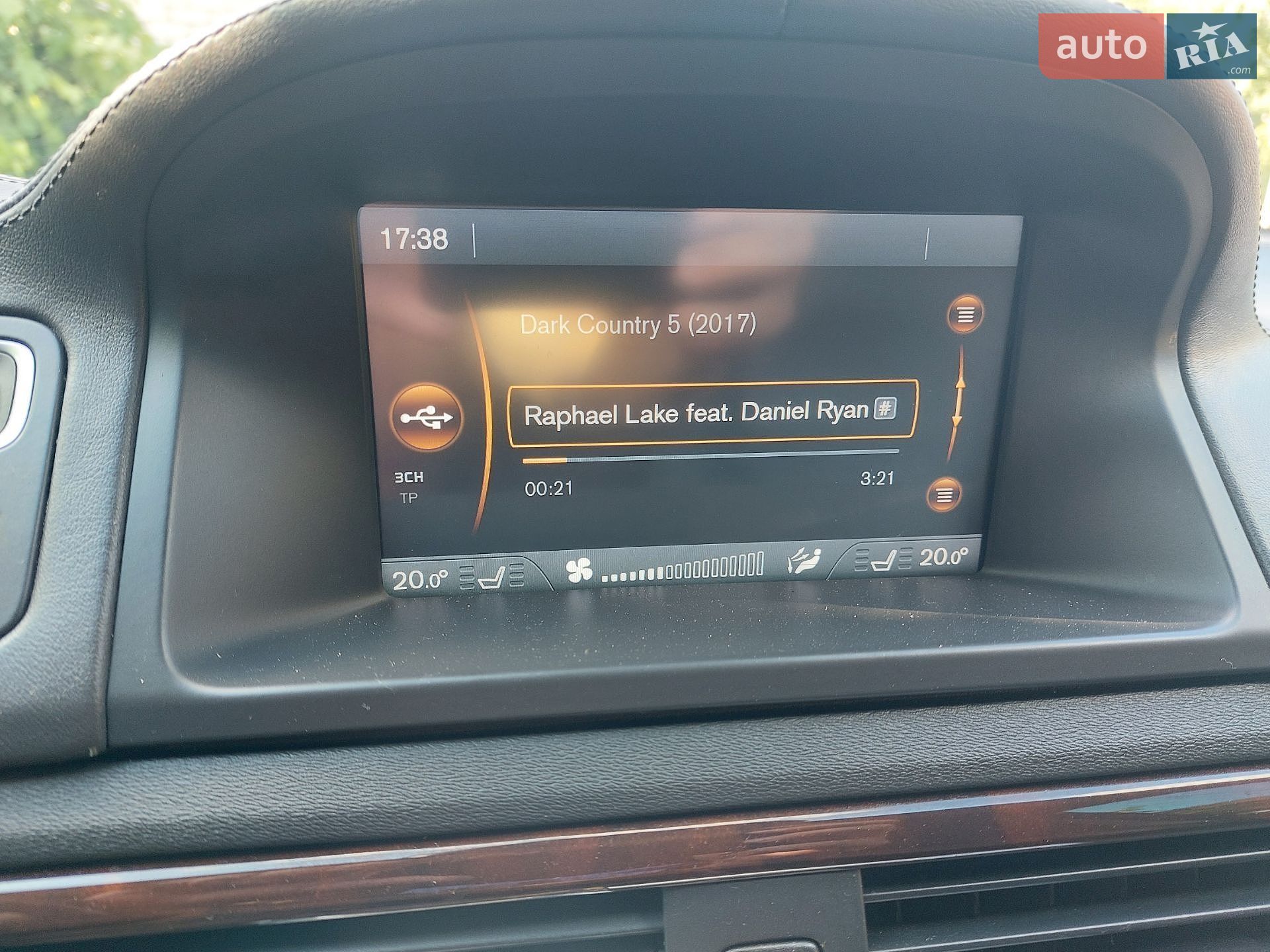 Volvo S80 2014 VIN YV1AS82K0E1182307 фото оголошення 33 з 41