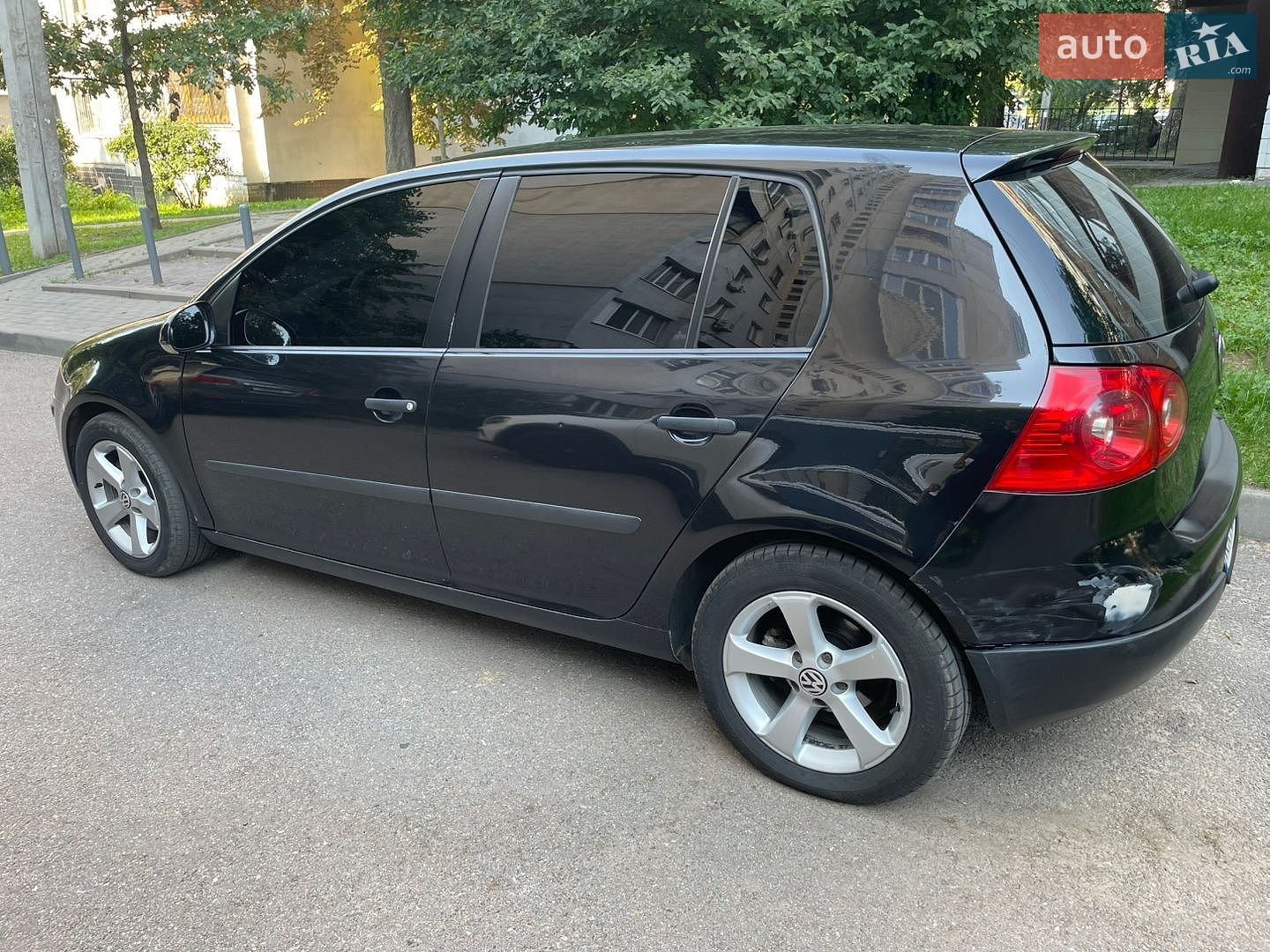 Volkswagen Golf 2003 VIN WVWZZZ1KZ4W011077 фото оголошення 4 з 6