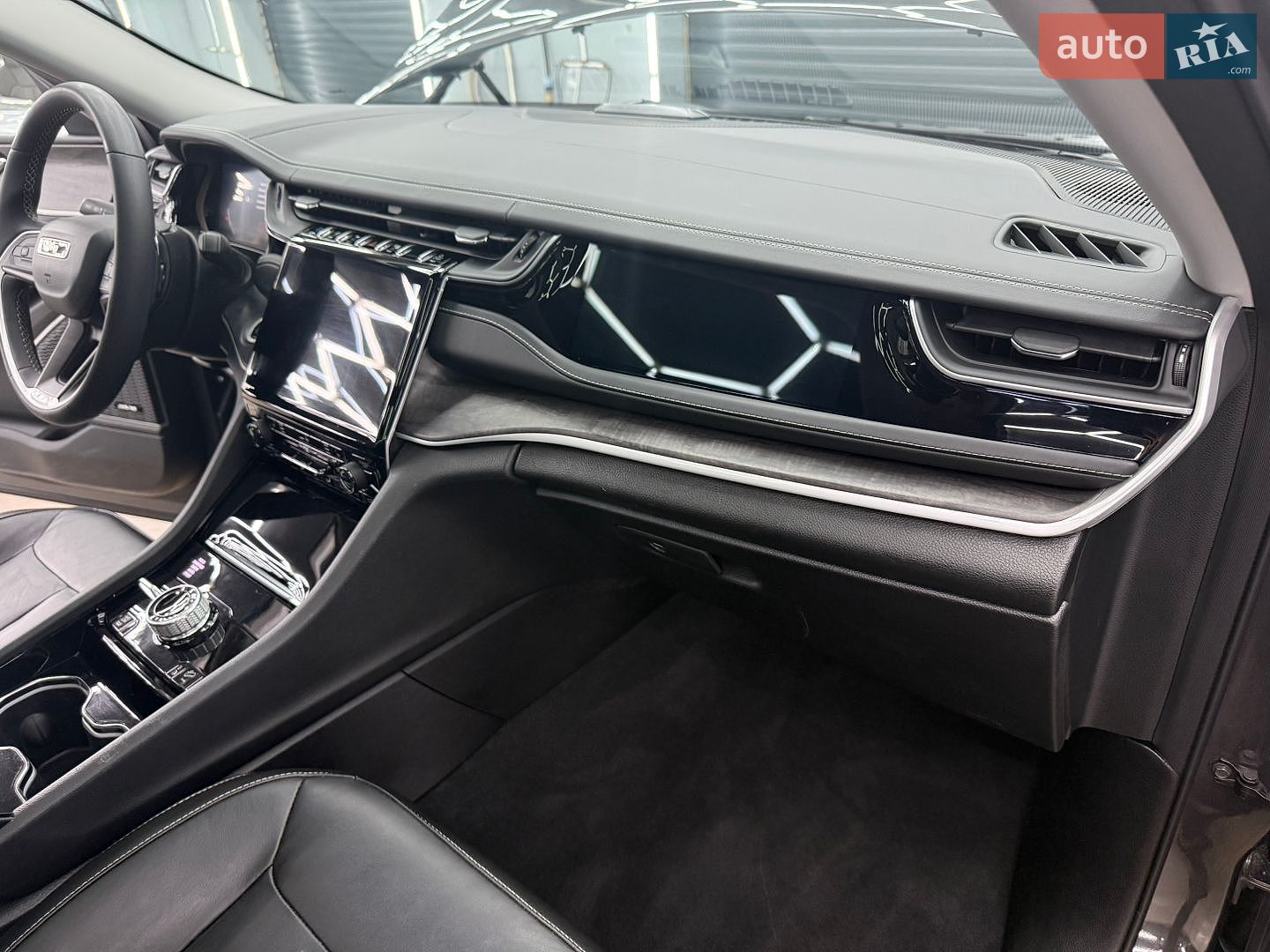 Jeep Grand Cherokee 2022 VIN 1C4RJYB66N8717127 фото оголошення 9 з 10