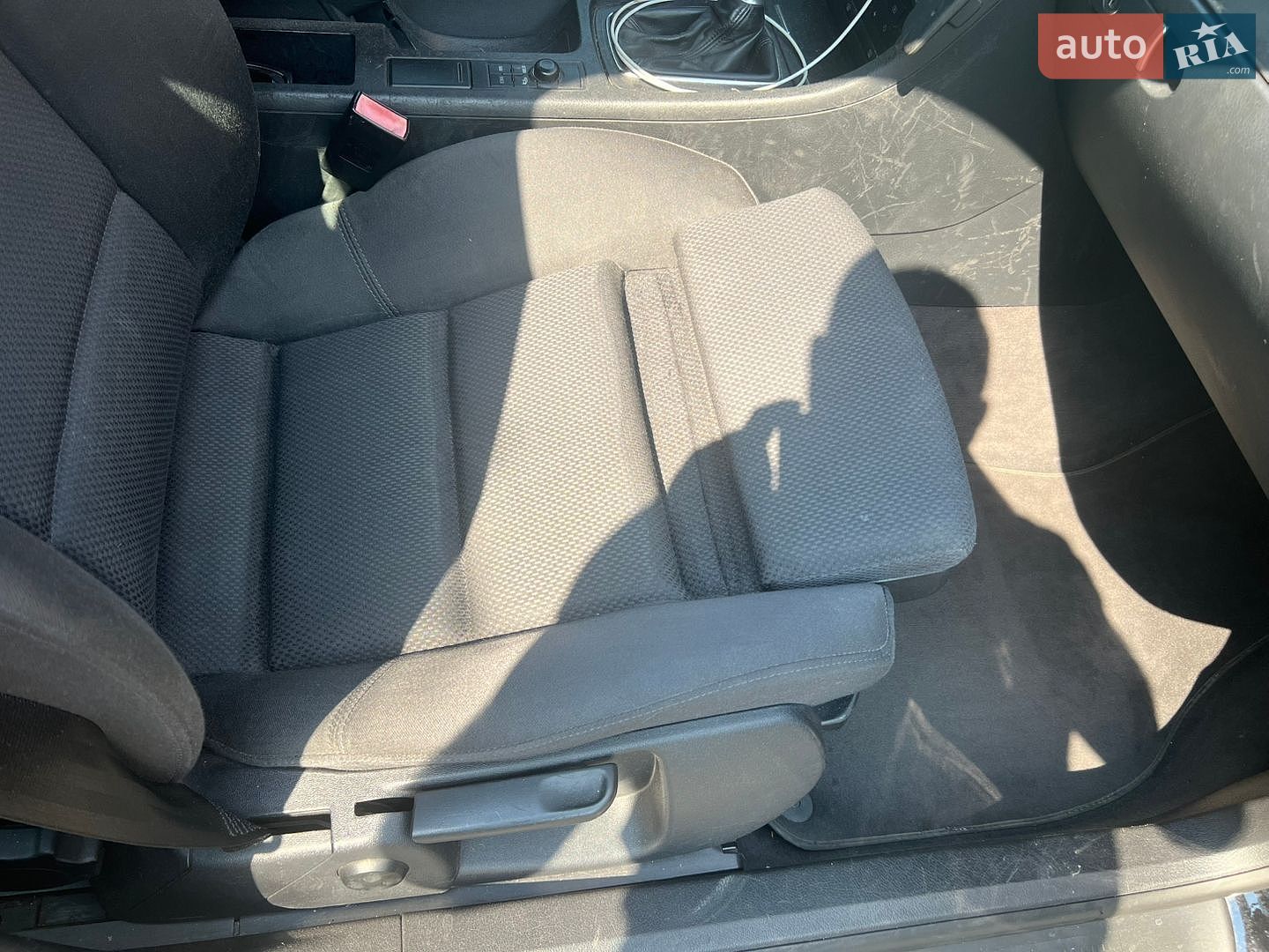 Audi A4 2002 VIN WAUZZZ8E12A095454 фото оголошення 2 з 28