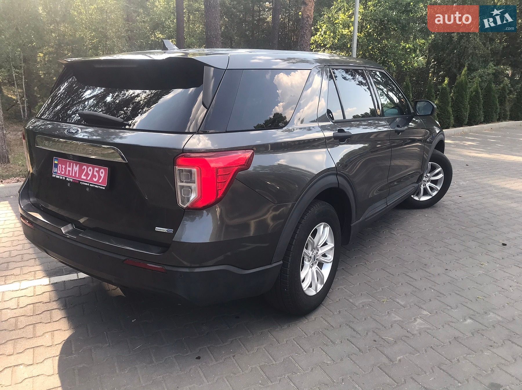 Ford Explorer 2019 VIN 1FMSK8BH0LGA95655 фото оголошення 20 з 23
