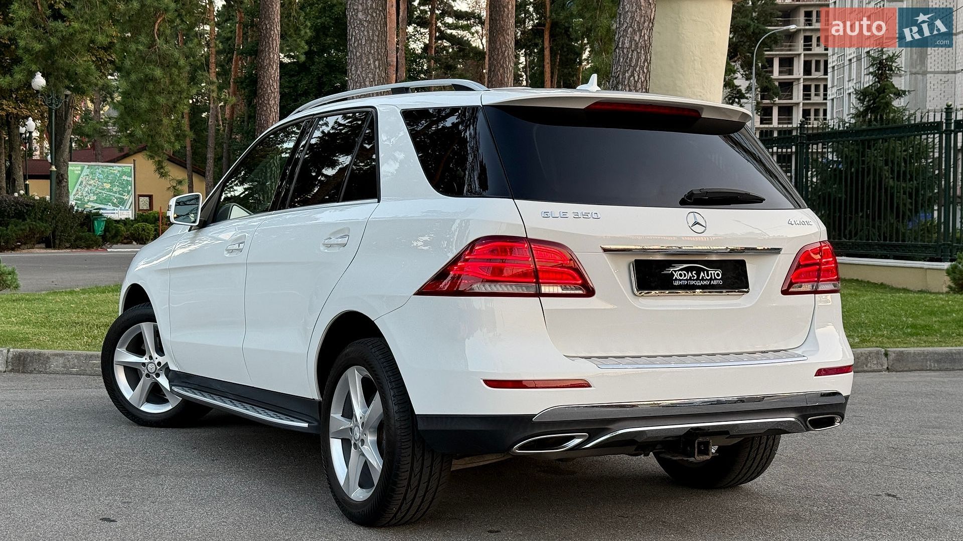 Mercedes-Benz GLE-Class 2016 VIN 4JGDA5HB1GA802624 фото оголошення 11 з 40
