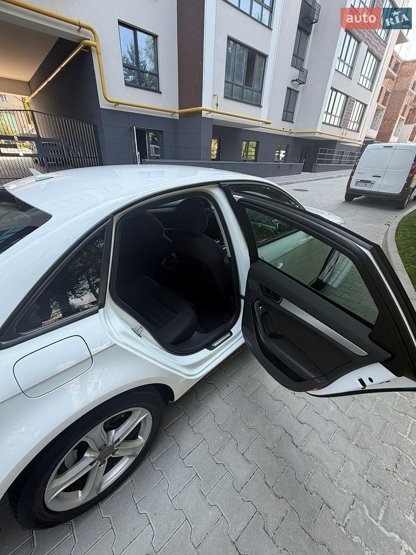 Audi A4 2014 VIN WAUZZZ8K1FA019812 фото оголошення 9 з 17