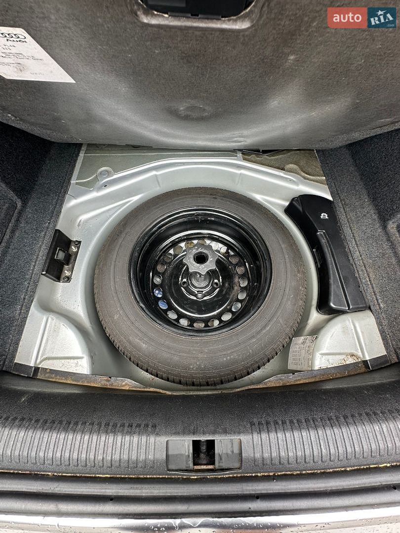 Audi A4 2006 VIN WAUZZZ8E76A232631 фото оголошення 16 з 57