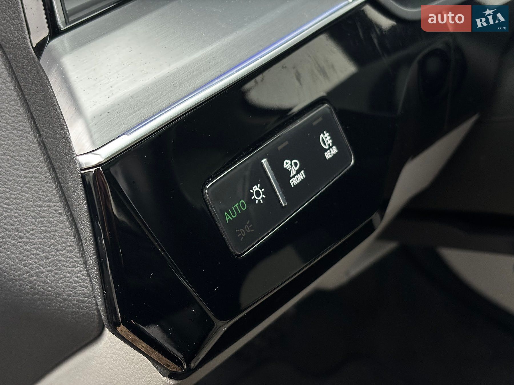Audi e-tron 2021 VIN WAUZZZGE0NB016405 фото оголошення 36 з 39