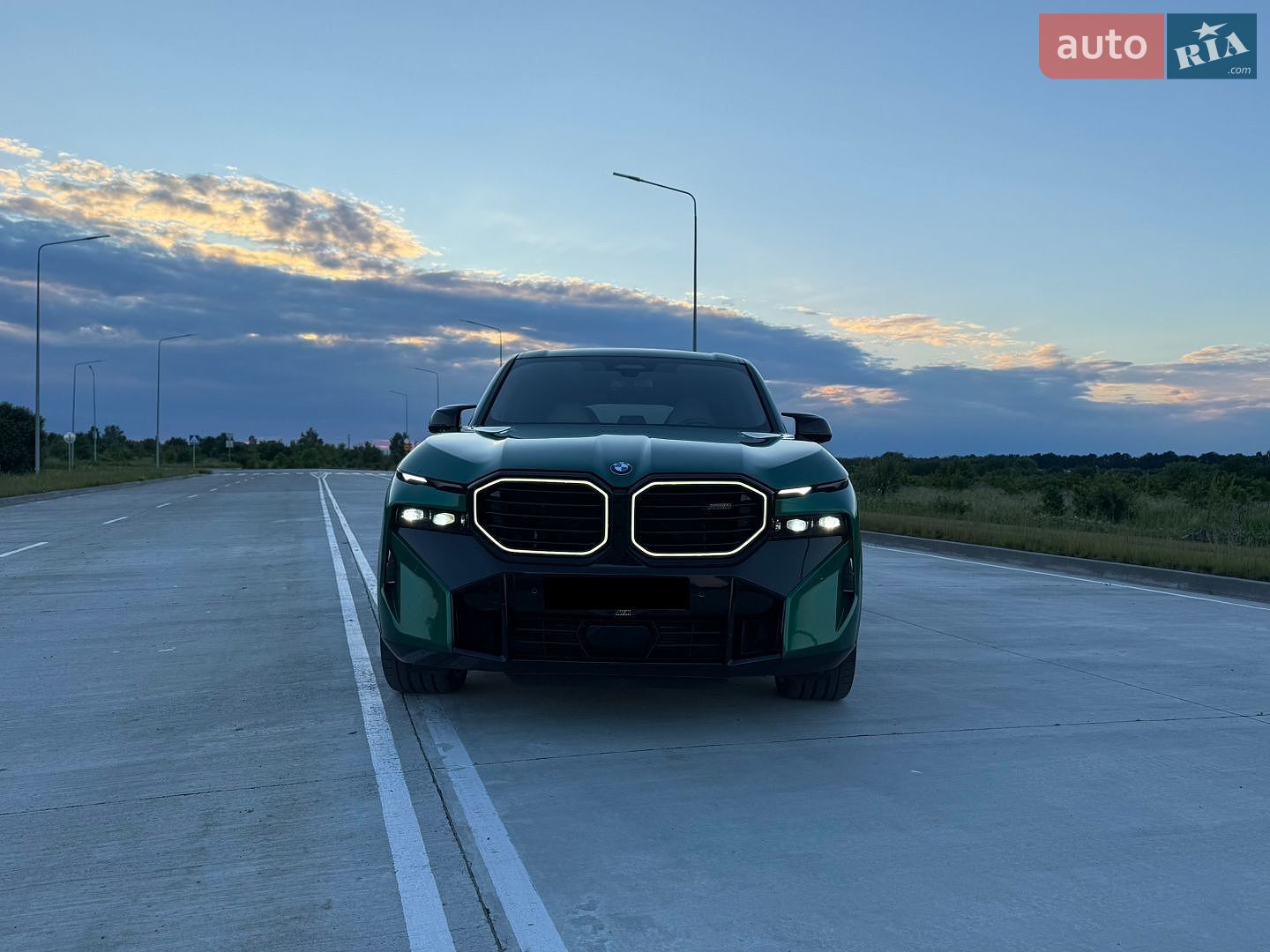 BMW XM 2023 VIN 5YM23CS05R9V07202 фото оголошення 9 з 17