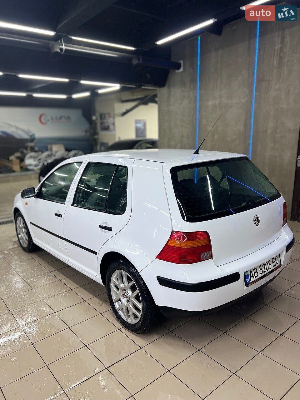 Volkswagen Golf 1998 VIN WVWZZZ1JZWB057170 фото оголошення 9 з 9