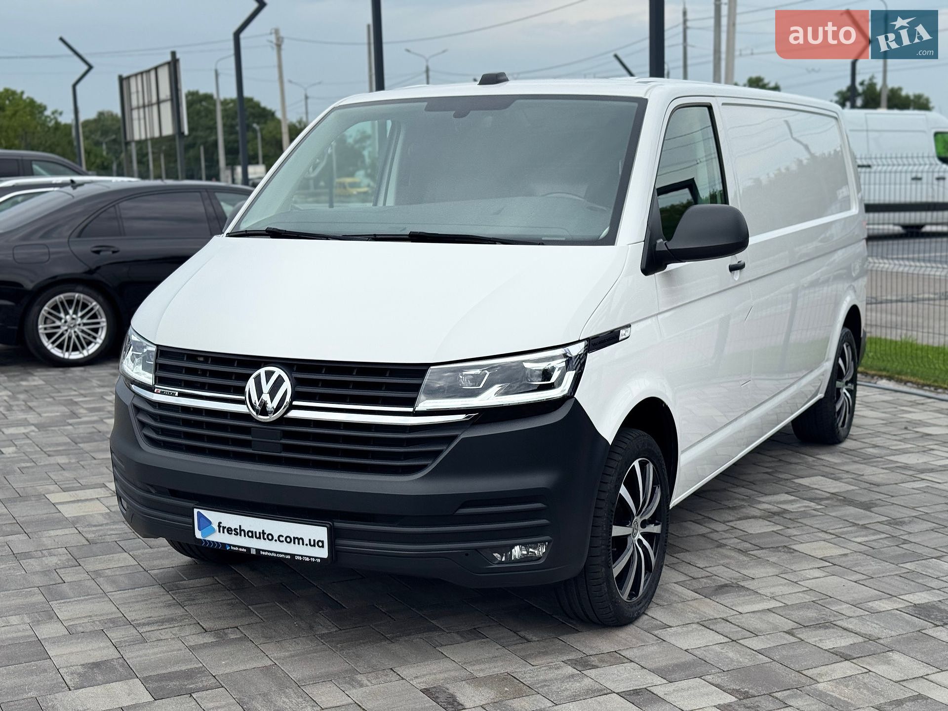 Volkswagen Transporter 2020 VIN WV1ZZZ7HZMH058162 фото оголошення 8 з 27