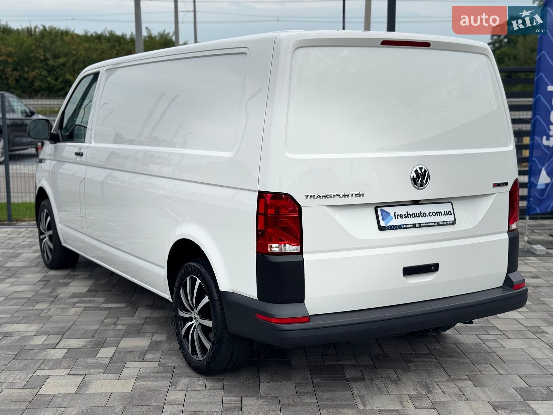 Volkswagen Transporter 2020 VIN WV1ZZZ7HZMH058162 фото оголошення 9 з 27
