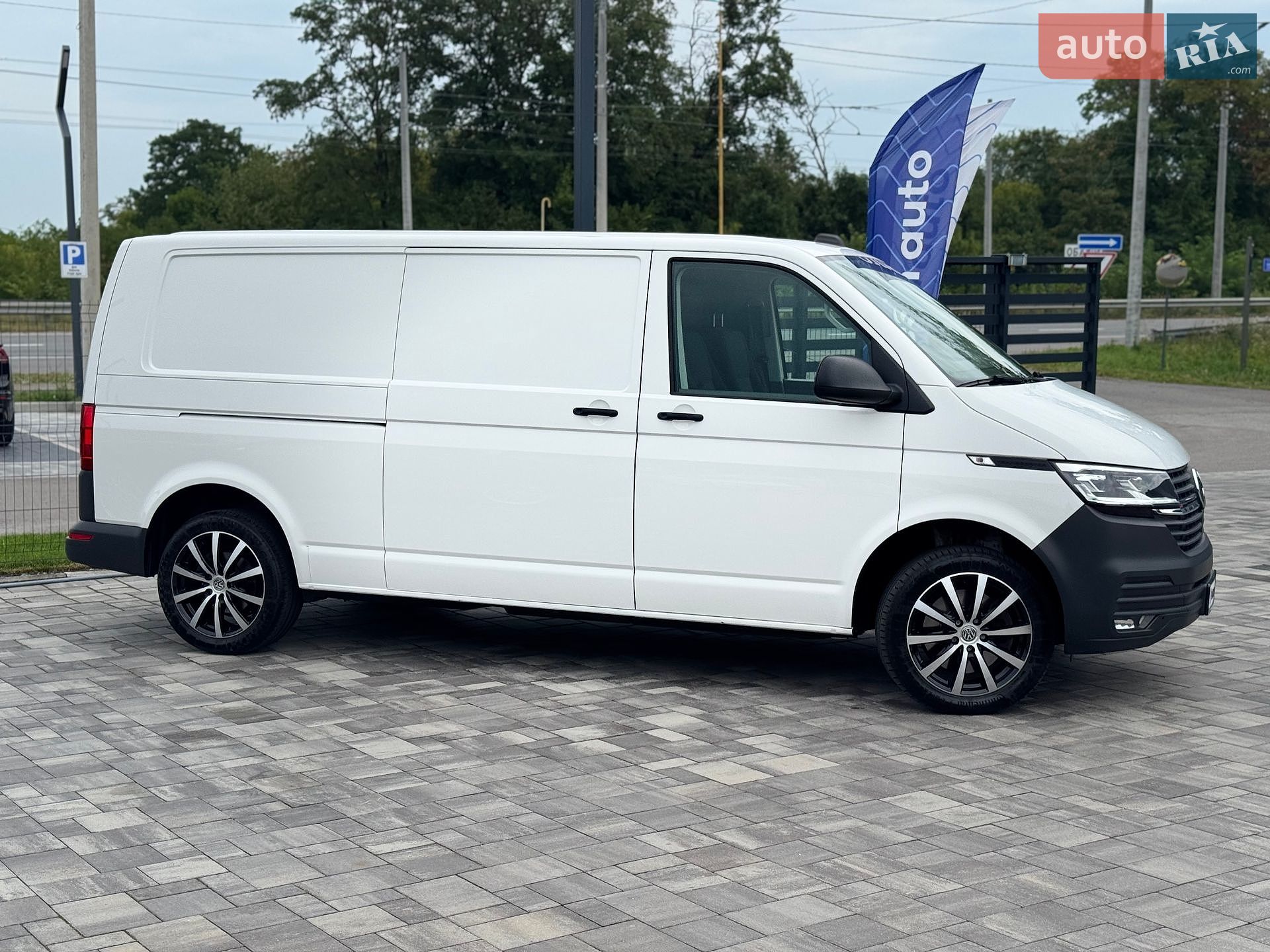 Volkswagen Transporter 2020 VIN WV1ZZZ7HZMH058162 фото оголошення 6 з 27