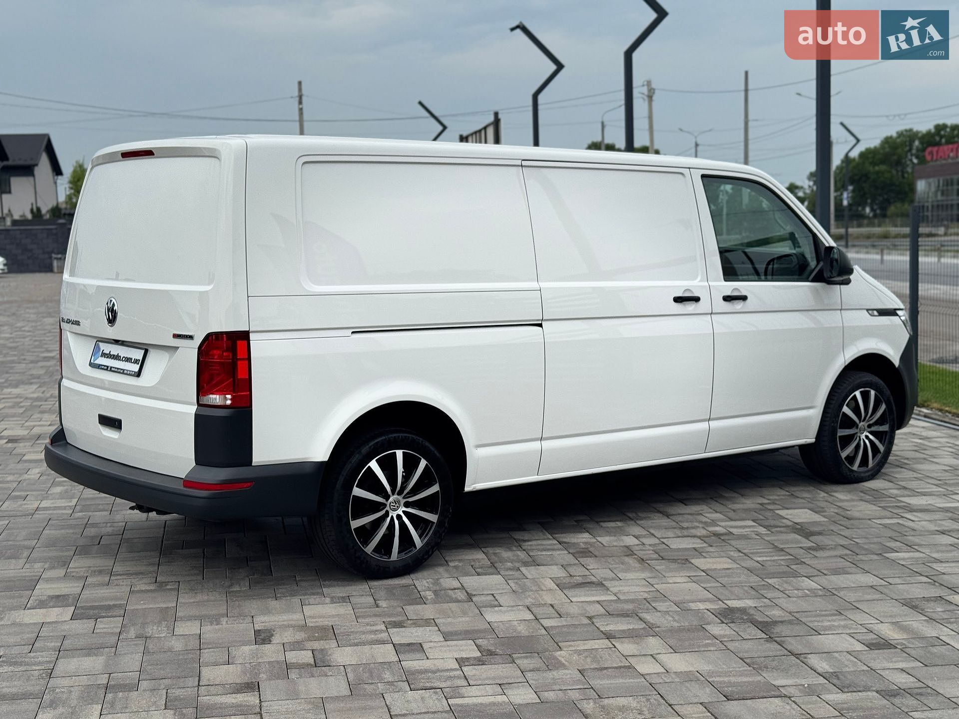 Volkswagen Transporter 2020 VIN WV1ZZZ7HZMH058162 фото оголошення 3 з 27