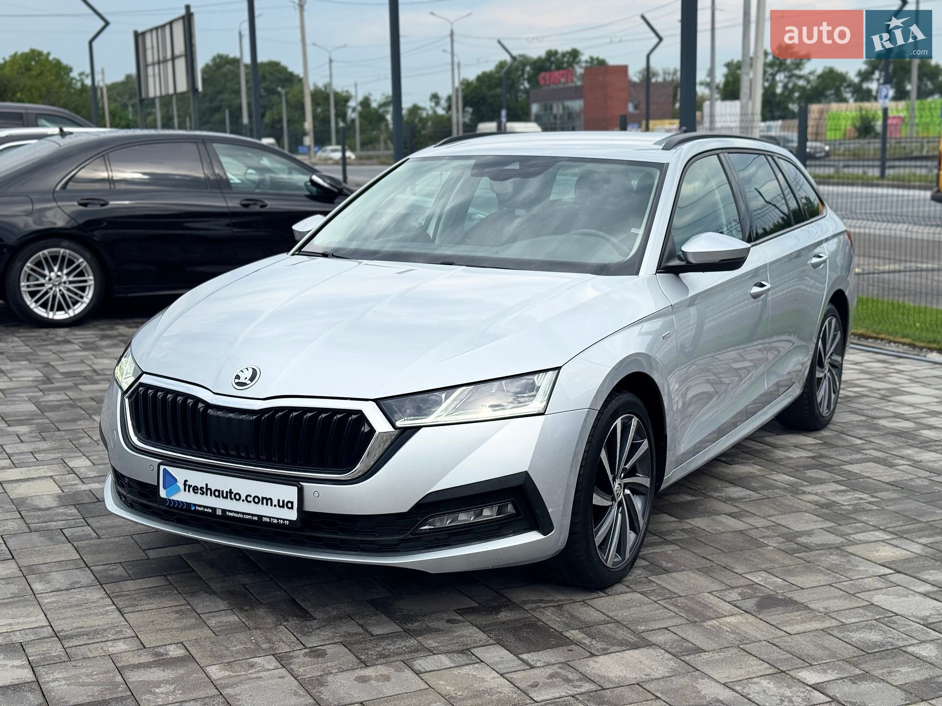 Skoda Octavia 2022 VIN TMBJJ8NX1PY064839 фото оголошення 8 з 42